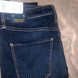 Dark blue jeans Hollister with tags